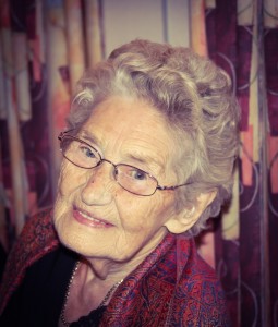 MIN Momse, 101 år gammel