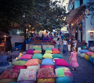 Den gamle havn i Skiathos-by