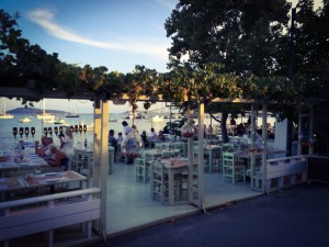 Den nye havn i Skiathos-by